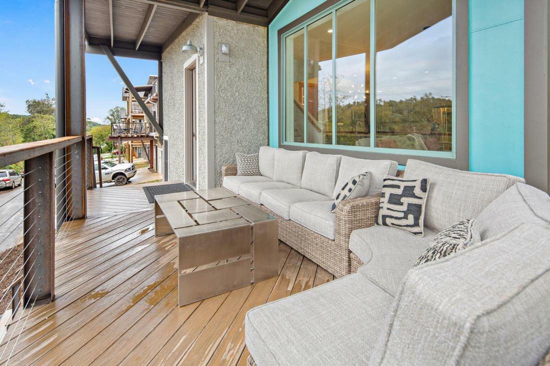 Upstream Penthouse Villa แอชวิลล์ ภายนอก รูปภาพ
