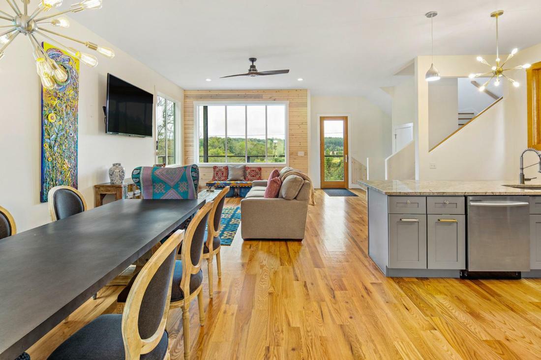 Upstream Penthouse Villa แอชวิลล์ ภายนอก รูปภาพ